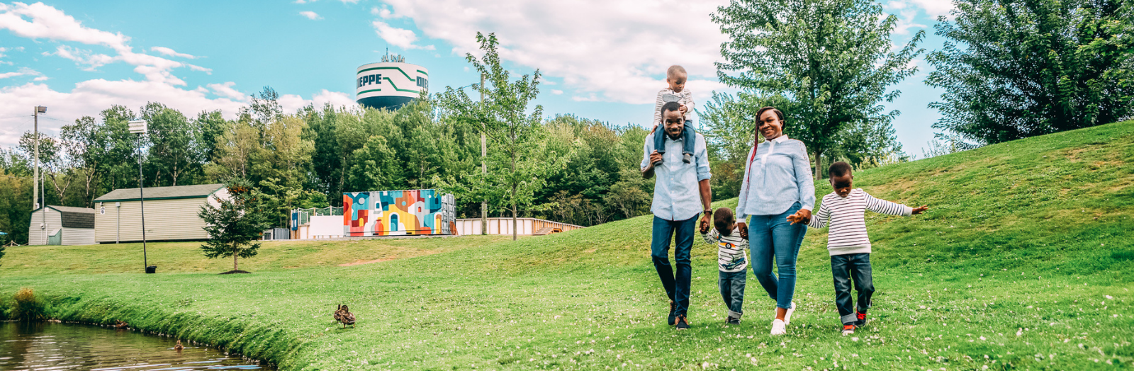 Family at the Rotary St-Anselme Park