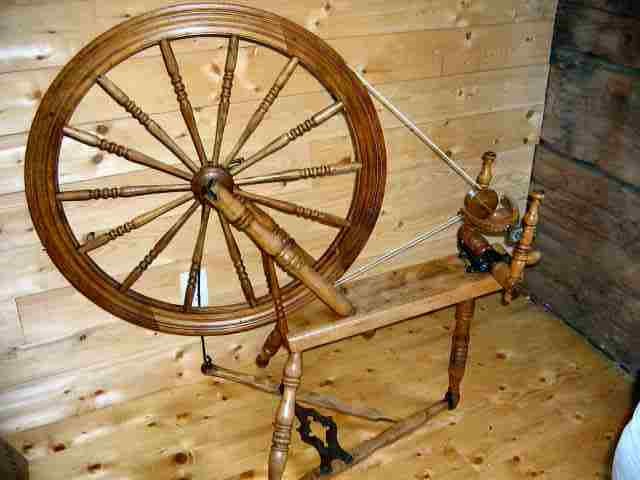 Spinning wheel