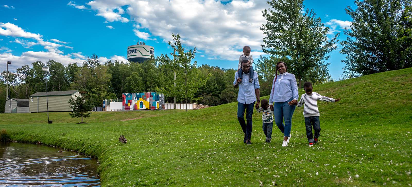 Famille au parc